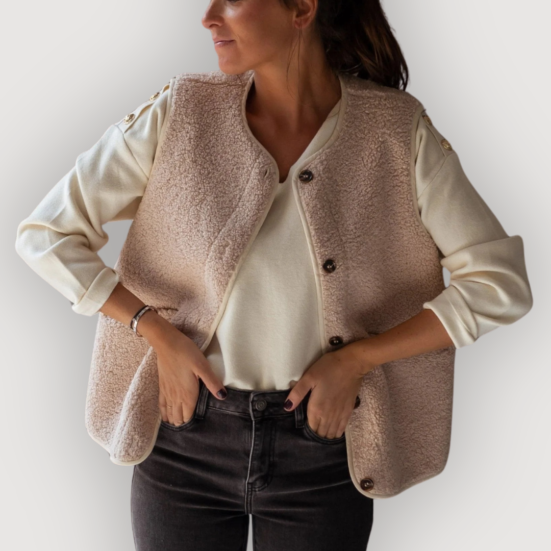 LARA β SHERPA BUTTON VEST