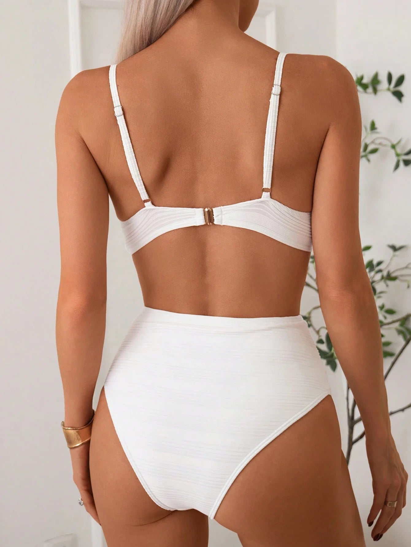 Sandra | High support crossed top, high waist bikini